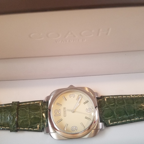 Coach Watch - Picture 2 of 4